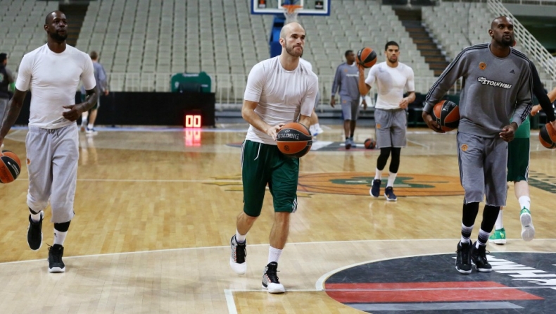 Συνεχίζουν προπονήσεις και... περιμένουν στον Παναθηναϊκό