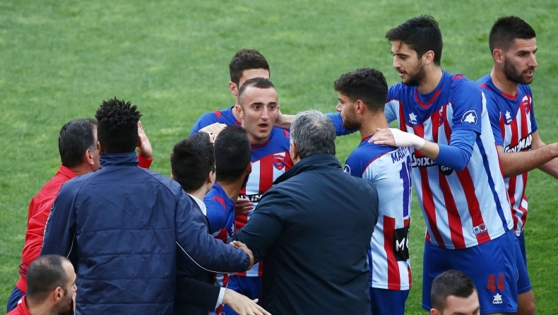 ΑΕΚ-Πανιώνιος 0-1 ΑΕΚ-Πανιώνιος 0-1