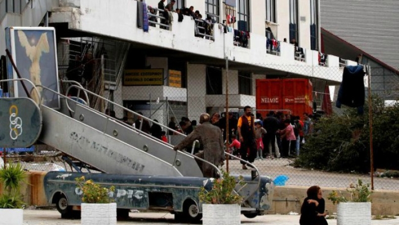 Ελληνικό: Το αεροδρόμιο που πλέον είναι σπίτι προσφύγων (vid)