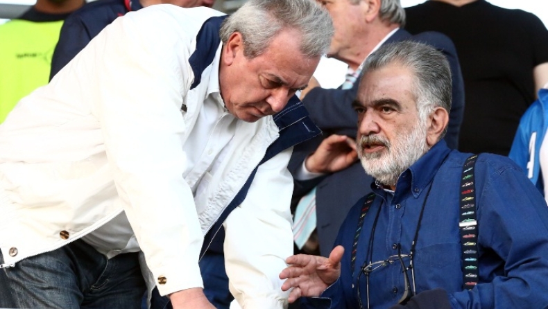 Η ΠΑΕ Απόλλων Σμύρνης τιμά τους Κώστα Αλαμάνο και Σταμάτη Βελλή