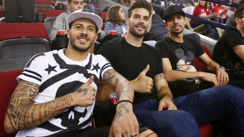 Ο ποδοσφαιρικός Ολυμπιακός στο ΣΕΦ! (pic)