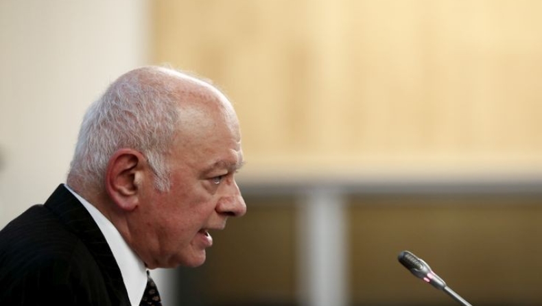«Ανέντιμη η συμπεριφορά του Σόιμπλε», λέει ο υπουργός Οικονομίας