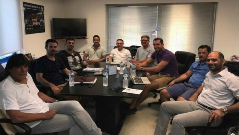 Συνάντηση στον Ατρόμητο