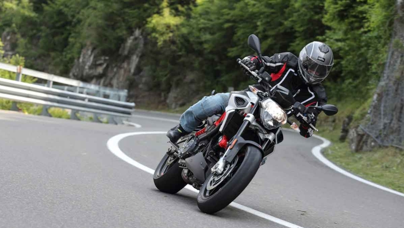 Νέο Aprilia Shiver 900 με 8.270 €