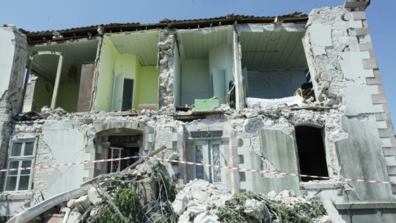 Kρίθηκαν μη κατοικήσιμα 637 σπίτια στη Λέσβο