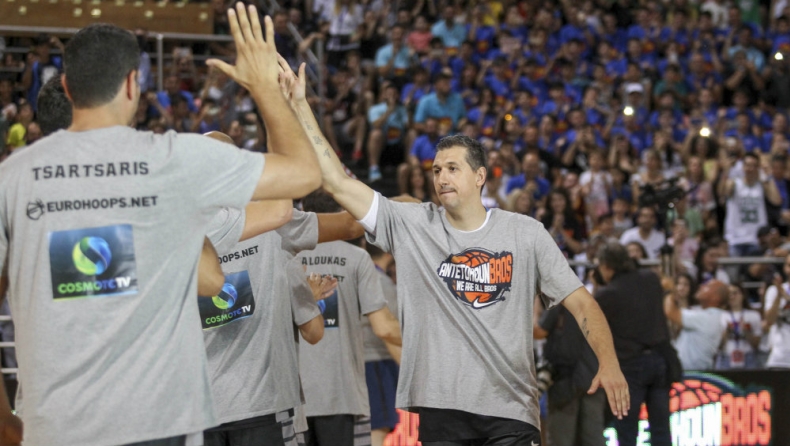 «Διαμαντίδης ΟΕ ΟΕ ΟΕ» από 6.000 κόσμο στο Nick Galis Hall! (vid)