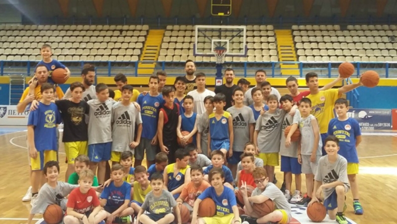 Με Μάντζαρη και Βουγιούκα το «2ο West Side Basketball Camp»