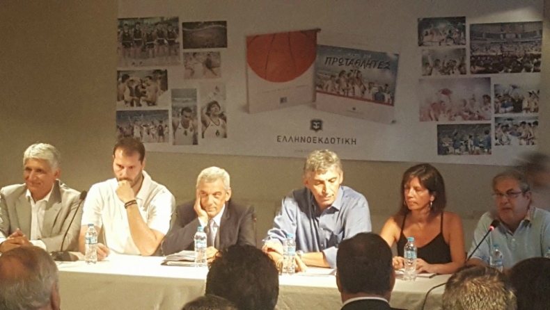 «Είμαστε πια πρωταθλητές» γράφει ο Βασίλης Σκουντής