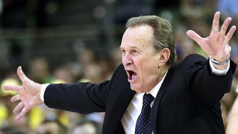 Η Άλμπα θέλει τον Ρενέσες για τον πάγκο της