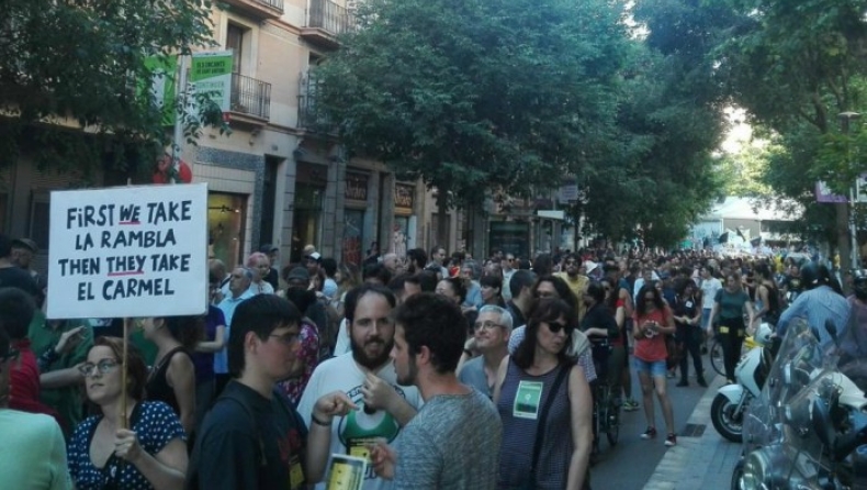 Βαρκελώνη: Οι πολίτες διαδηλώνουν υπέρ της ανεξαρτησίας