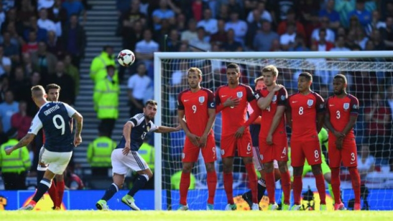 Ο εκτελεστής (φάουλ) χτυπάει πάντα δύο φορές