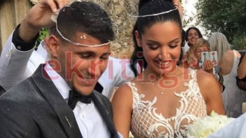 «Κρεμάστηκε» και βάφτισε το γιο του ο Καρέλης (pics)