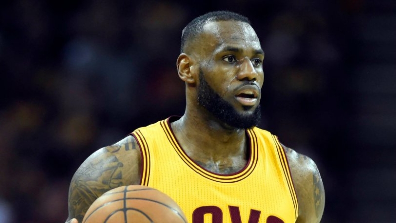 «Η γυναίκα του ΛεΜπρόν θέλει Λος Άντζελες»