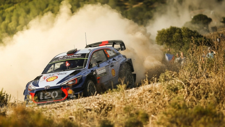 Άνοιξε η αυλαία στη Σαρδηνία με Νεβίλ