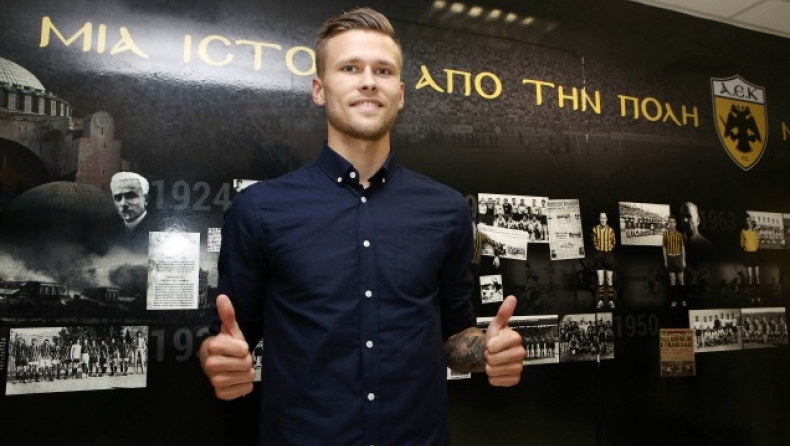 Στα γραφεία της ΑΕΚ ο Τρίστασον (pic)