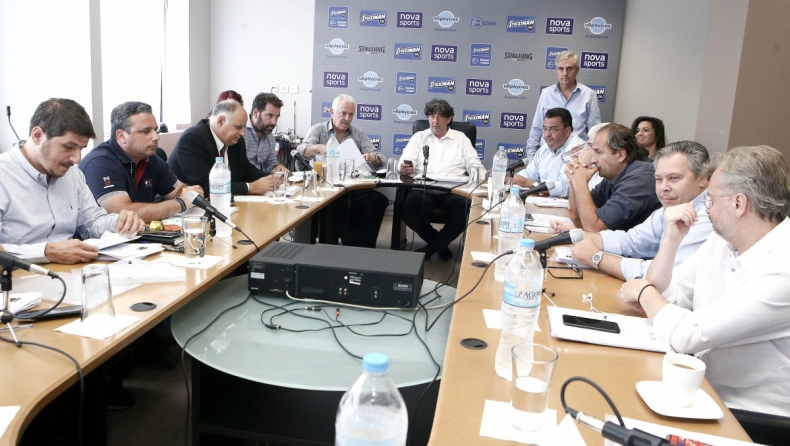 Μειώνονται οι ομάδες στην Basket League, «πράσινο φως» από ΕΟΚ!