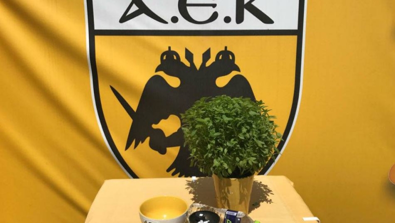 Αγιασμός στην ΑΕΚ με Μελισσανίδη!