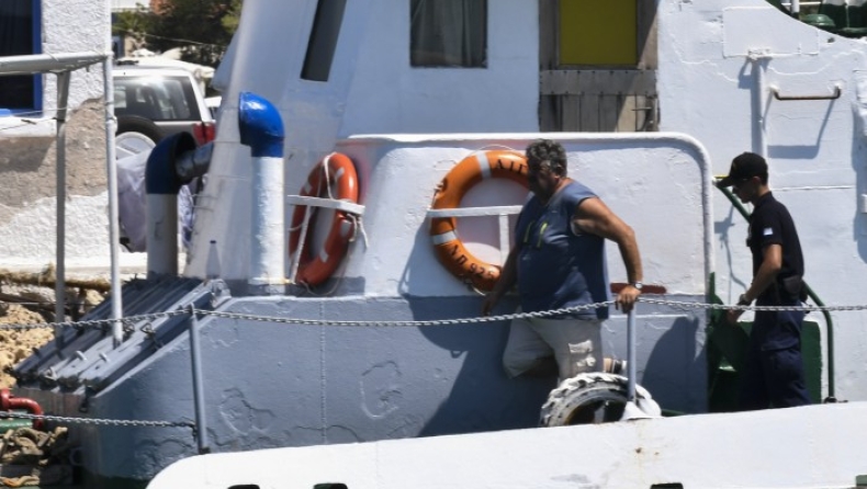Αίγινα: Ελεύθεροι ο πλοίαρχος και το μέλος του πληρώματος