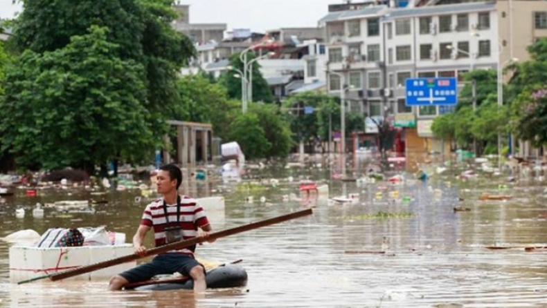 Κίνα: 1,62 εκατομμύρια άνθρωποι άφησαν τα σπίτια τους λόγω των βροχοπτώσεων