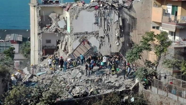 Δύο νεκροί από κατάρρευση κτιρίου στη Νάπολη