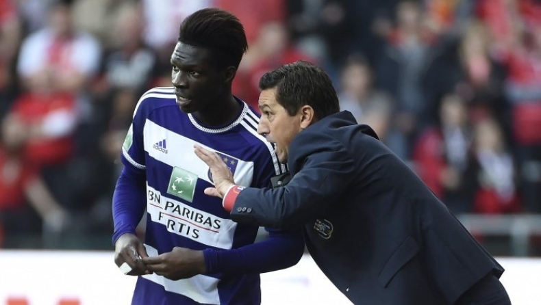 Ενσακαλά: «Παιδιάστικα τα σχόλια του Χάσι...»