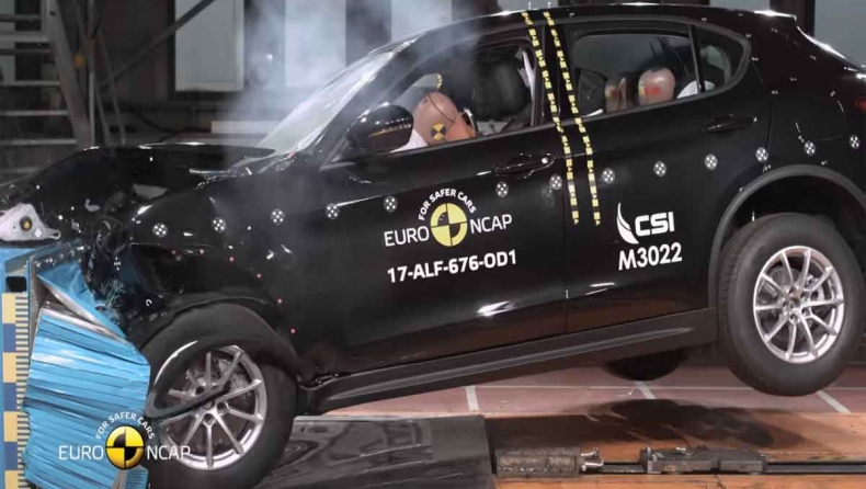 Ασφάλεια 5 αστέρων από την Alfa Romeo Stelvio (vid)