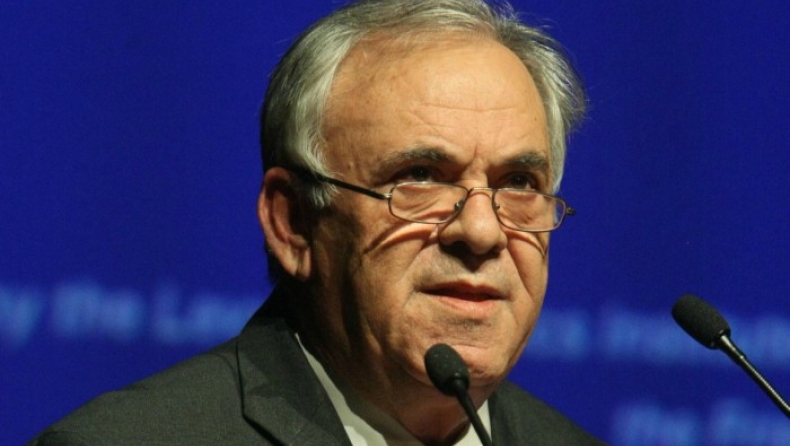 Δραγασάκης: «Μπήκαν οι βάσεις για έξοδο από το πρόγραμμα το 2018»