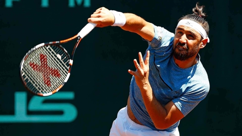 Εύκολη πρόκριση για Παγδατή