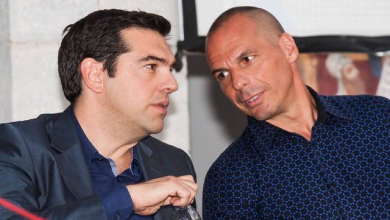 Επιμένει ο Γιάνης: «Αλέξη, ζήτα συγνώμη από τον Στουρνάρα»