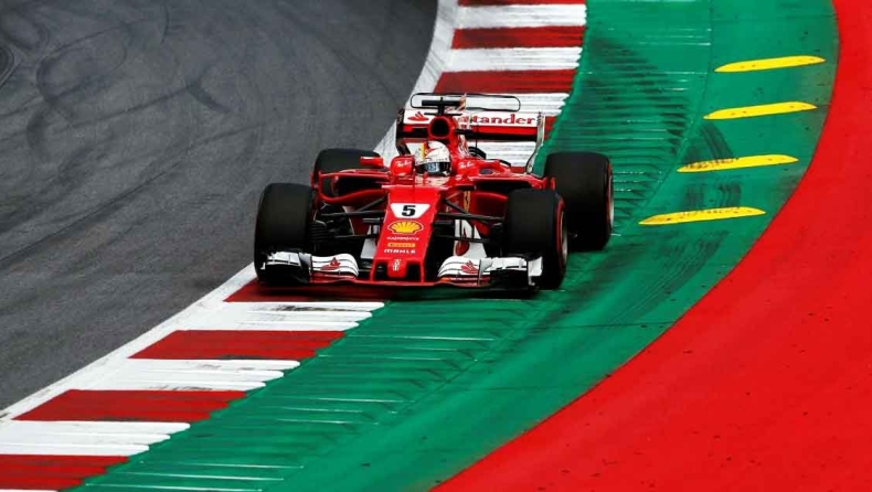Σάντουιτς Ferrari με γέμιση Mercedes
