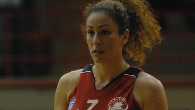 «Μπαμ» με Ξένου η Δάφνη