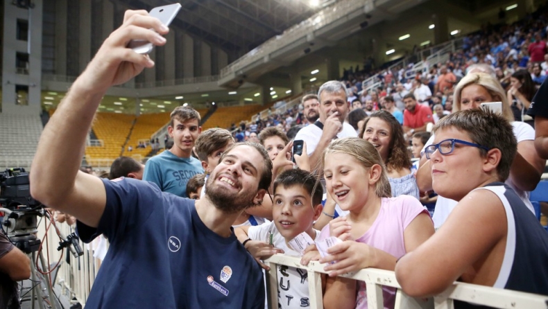 Μπόγρης: «Καλή μας αρχή» (pic)