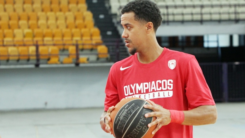 O Ρόμπερτς θα... πουλήσει εισιτήρια διαρκείας!