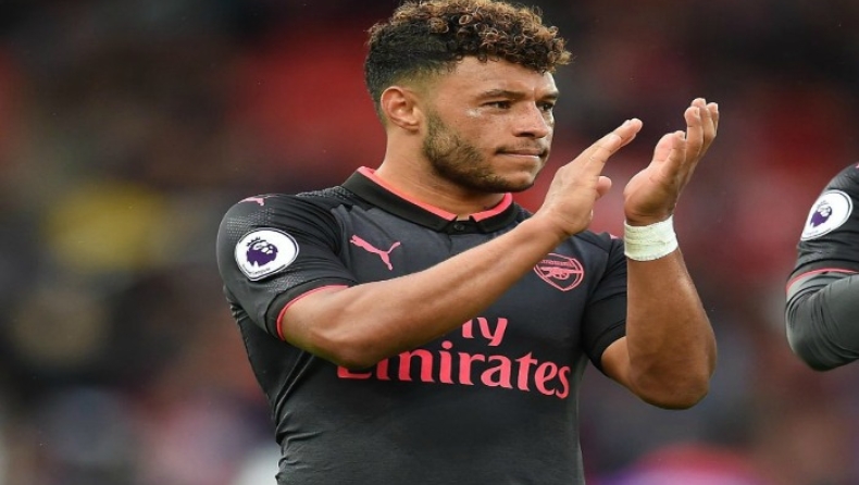 Νέο συμβόλαιο της Άρσεναλ στον Τσάμπερλεϊν