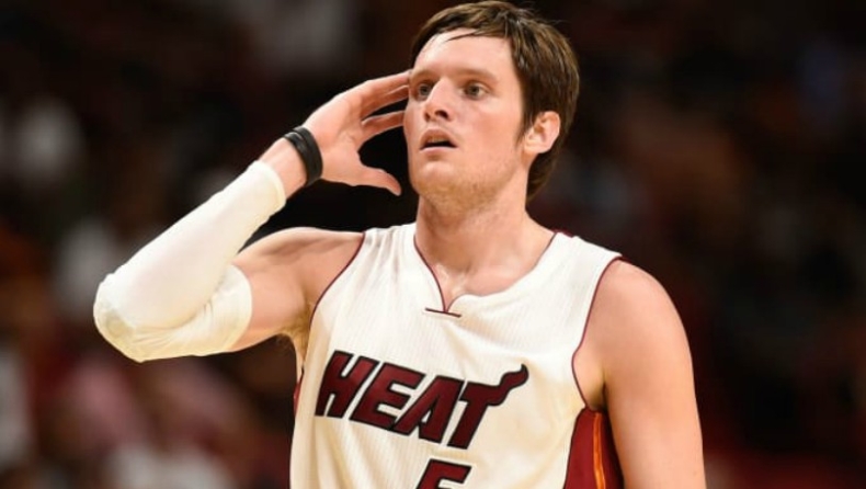 Συμφώνησαν με Μπάμπιτ οι Χοκς