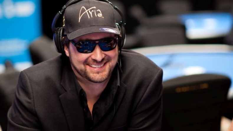 Δείτε πόση είναι η περιουσία του Phil Hellmuth