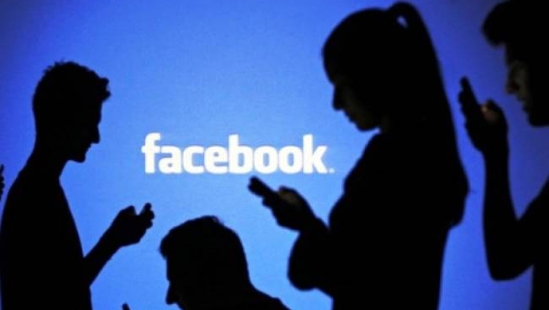 Αλλάζει εικόνα το Facebook