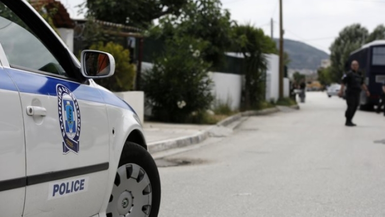 Τέσσερις συλλήψεις για λαθραία είδη στον Προμαχώνα