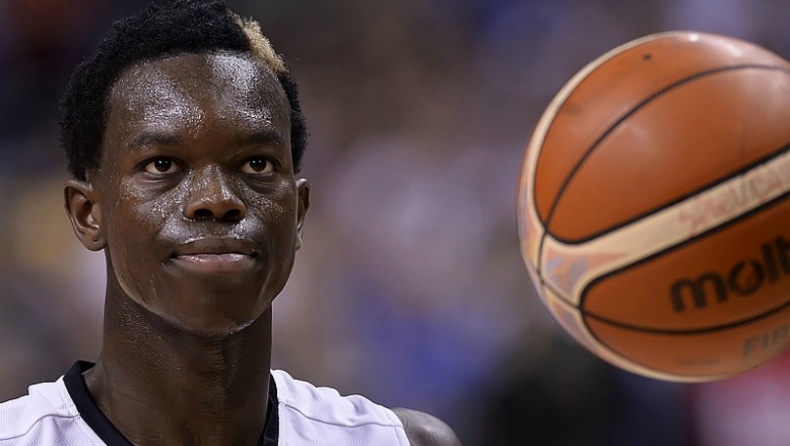 Ο εκπληκτικός Σρέντερ... οδηγεί την Γερμανία!