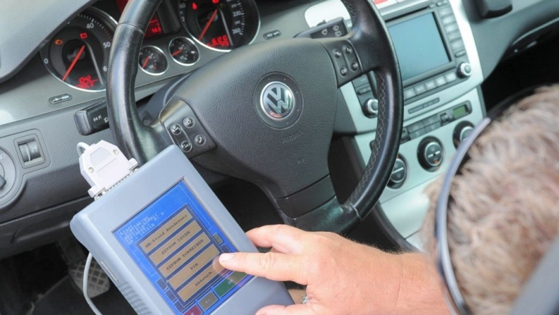 Tέλος στο «γύρισμα» των χιλιομέτρων βάζει η ΕΕ