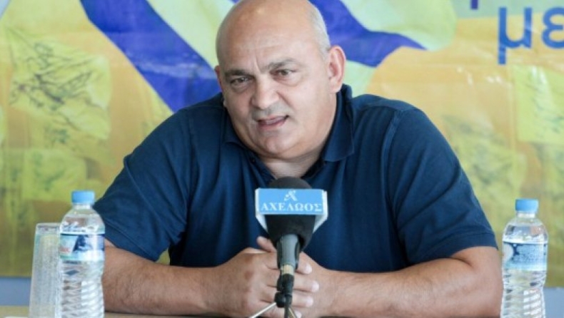 Μπελεβώνης: «Να γεμίσει το γήπεδο»