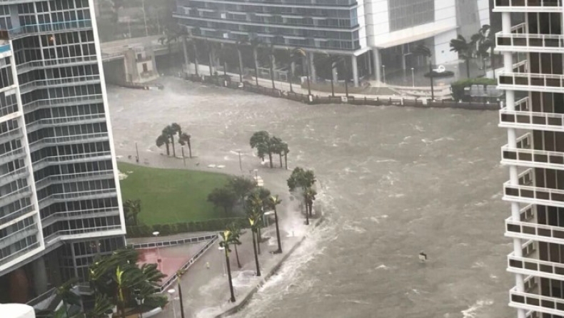Ο τυφώνας «Ίρμα»... βύθισε το Μαϊάμι (pics & vids)