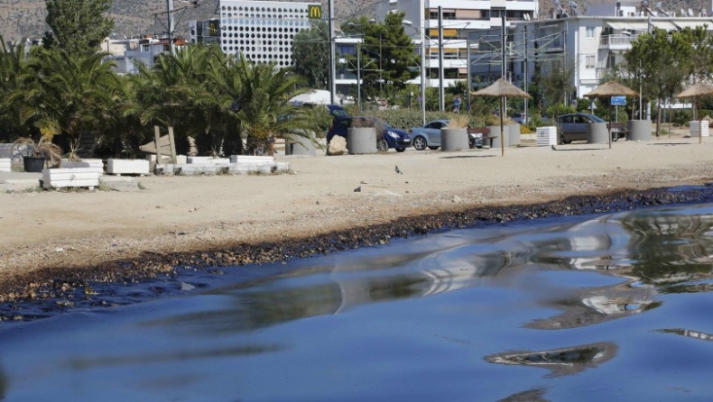 Νέα απαγόρευση για κολύμπι στα νότια προάστια της Αθήνας