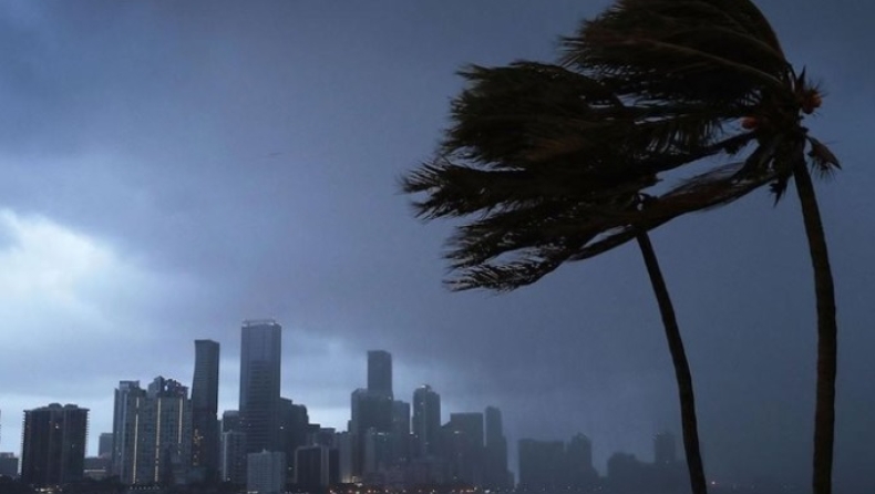 Εξασθενεί ο «Ίρμα»