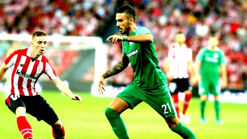 Το περιβραχιόνιο στον Κουρμπέλη!