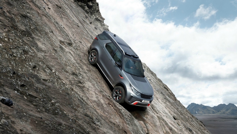 To Land Rover Discovery που δεν κολλάει πουθενά! UPD (pics & vid)