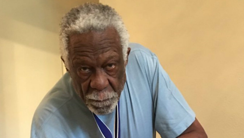 Γονάτισε και ο Ράσελ! (pic)