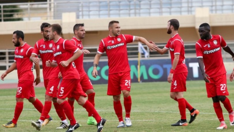 Εκτός ο Καμαρά
