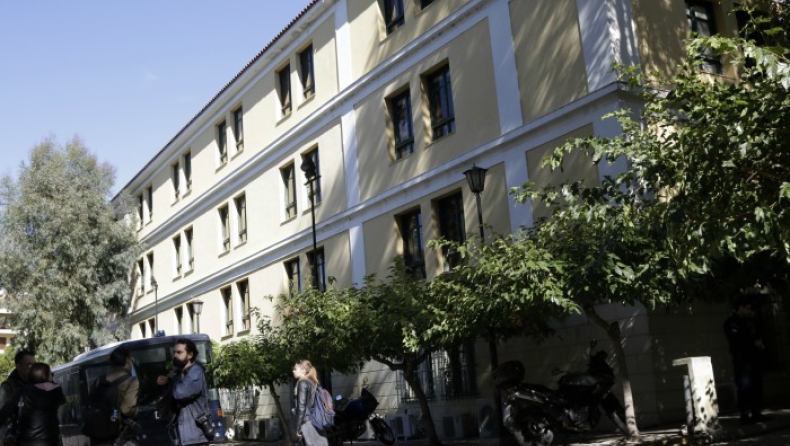 Την Τρίτη θα απολογηθεί για τα «τρομοδέματα» ο 29χρονος