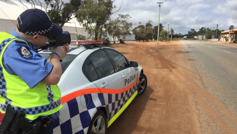 Η απίθανη, αλλά και αληθινή δικαιολογία σε μπλόκο της τροχαίας (pics)